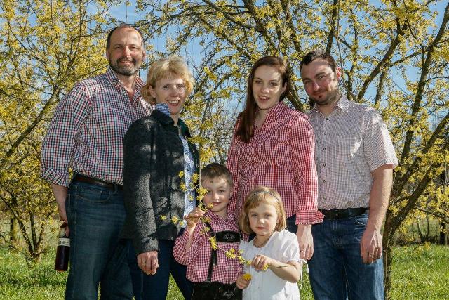 Datei:Familie Gatterer weinfranz.jpg