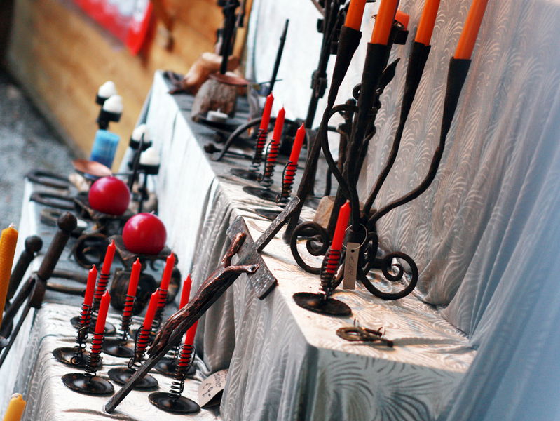 Datei:Adventmarkt Kartause weinjpg.jpg