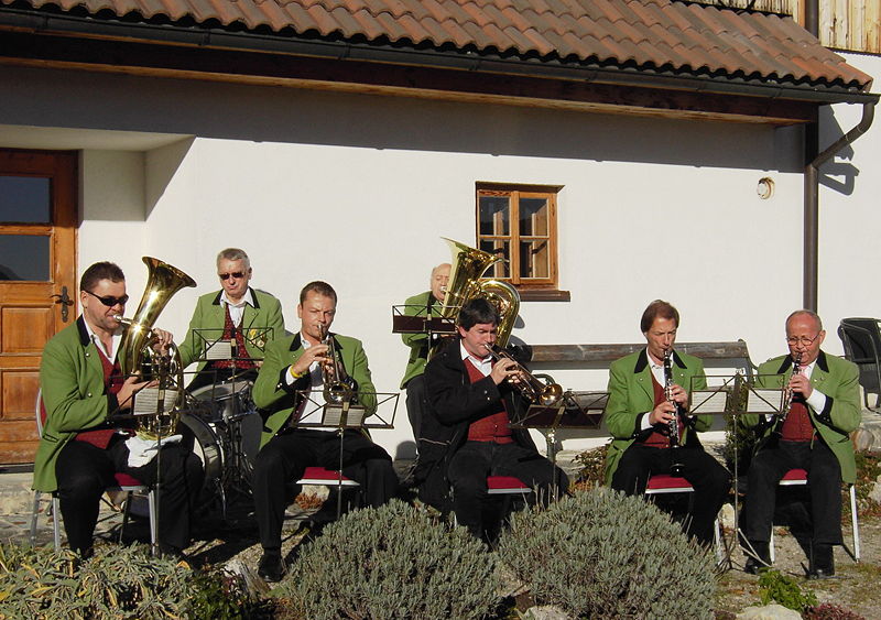 Datei:Blasmusik Adbent 2006.jpg