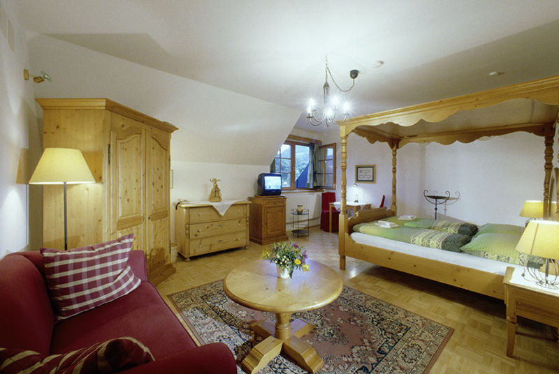 Datei:SH Geniesserzimmer 301.jpg