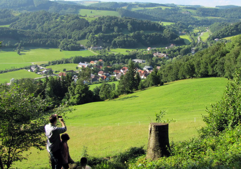 Datei:Warth v Hofberg west.JPG