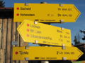 EST-Wanderschilder b Hütte.jpg