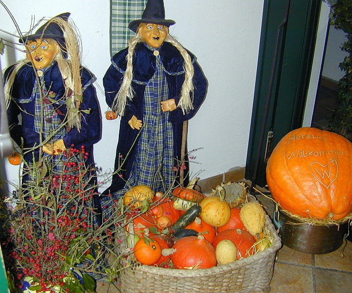 Datei:Dekoration Herbst.jpg