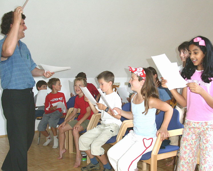 Datei:Gerald Wirth Kinder.jpg