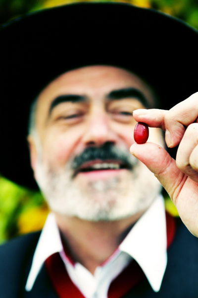 Datei:JW mit Dirndl WF.jpg