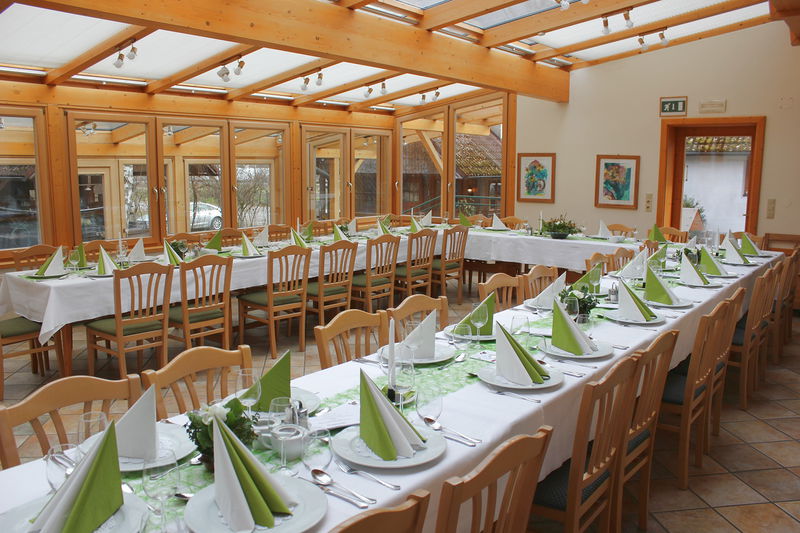 Datei:SH-WG-MSonne gedeckt einfach.jpg