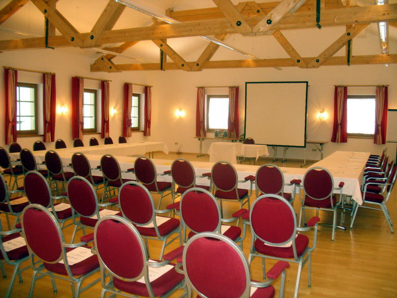 Datei:SD - Saal Küffer.jpg