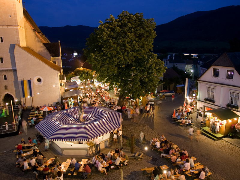 Datei:Spitz Kirtag Günter Kargl.jpg