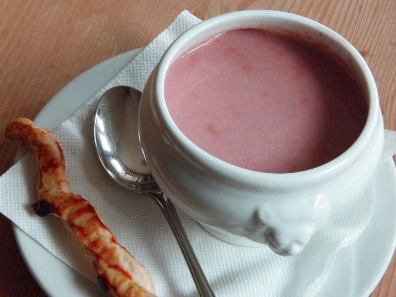 Datei:SK Dirndlsuppe1.jpg