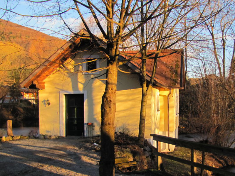 Datei:SH-Teichbrücke Winter.jpg