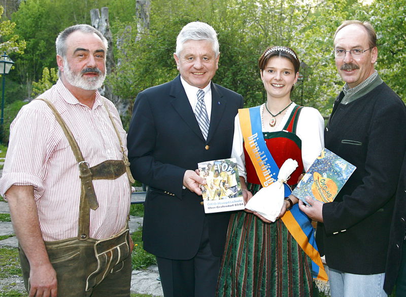 Datei:Gabmann bei Preisverleihung .jpg
