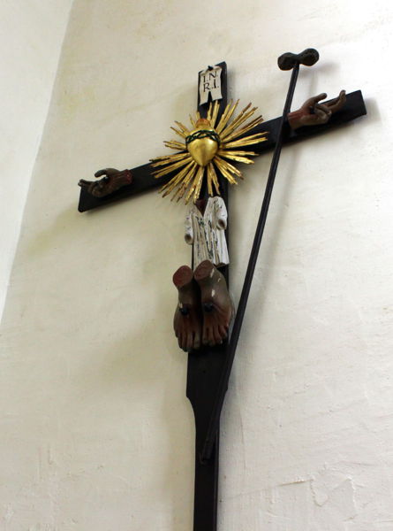 Datei:Andreaskirche Kreuz li.jpg
