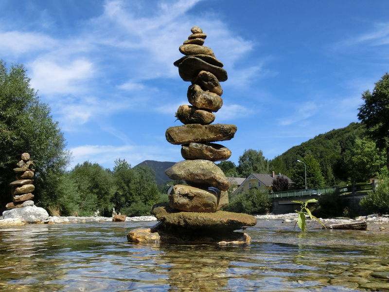 Datei:Gnadl Türme quer.jpg