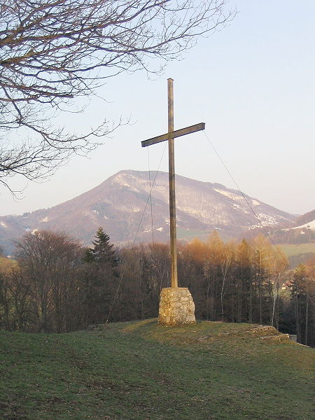 Datei:Hiebl Kreuz Kbg.jpg