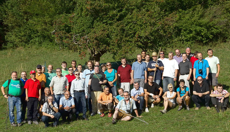 Datei:Dirndlernte Gruppe-Vöst6.jpg