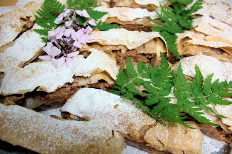 Datei:SK Apfelstrudel 0.jpg