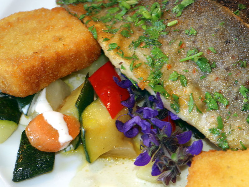 Datei:SK Fisch Frischgemüse.jpg